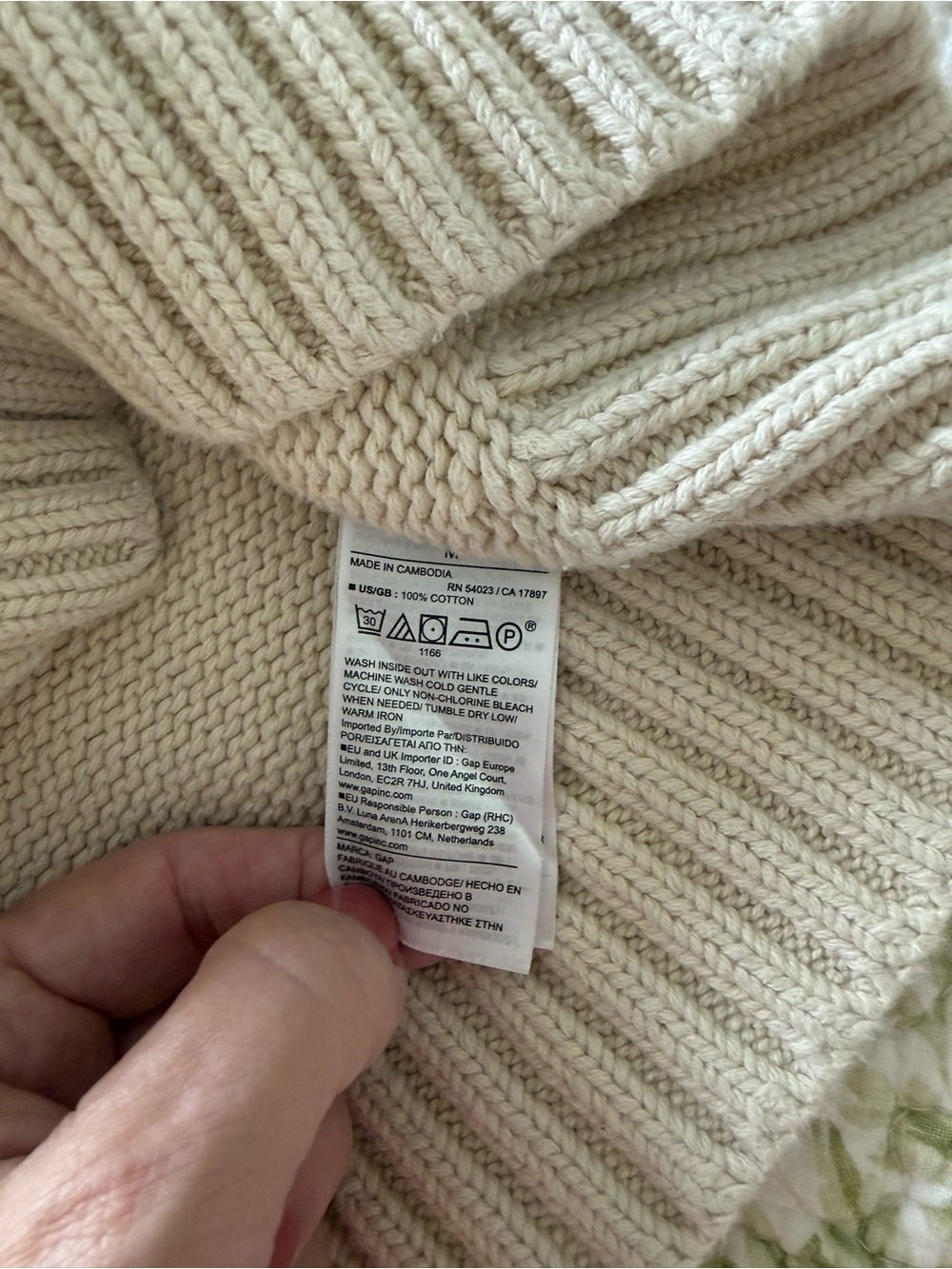 GAP Women's Neutral Beige Crewneck Sweater - Picture 2 of 5